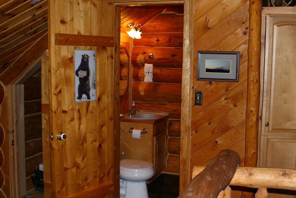 Wise Old Hunter Lodge 앵커 포인트 객실 사진